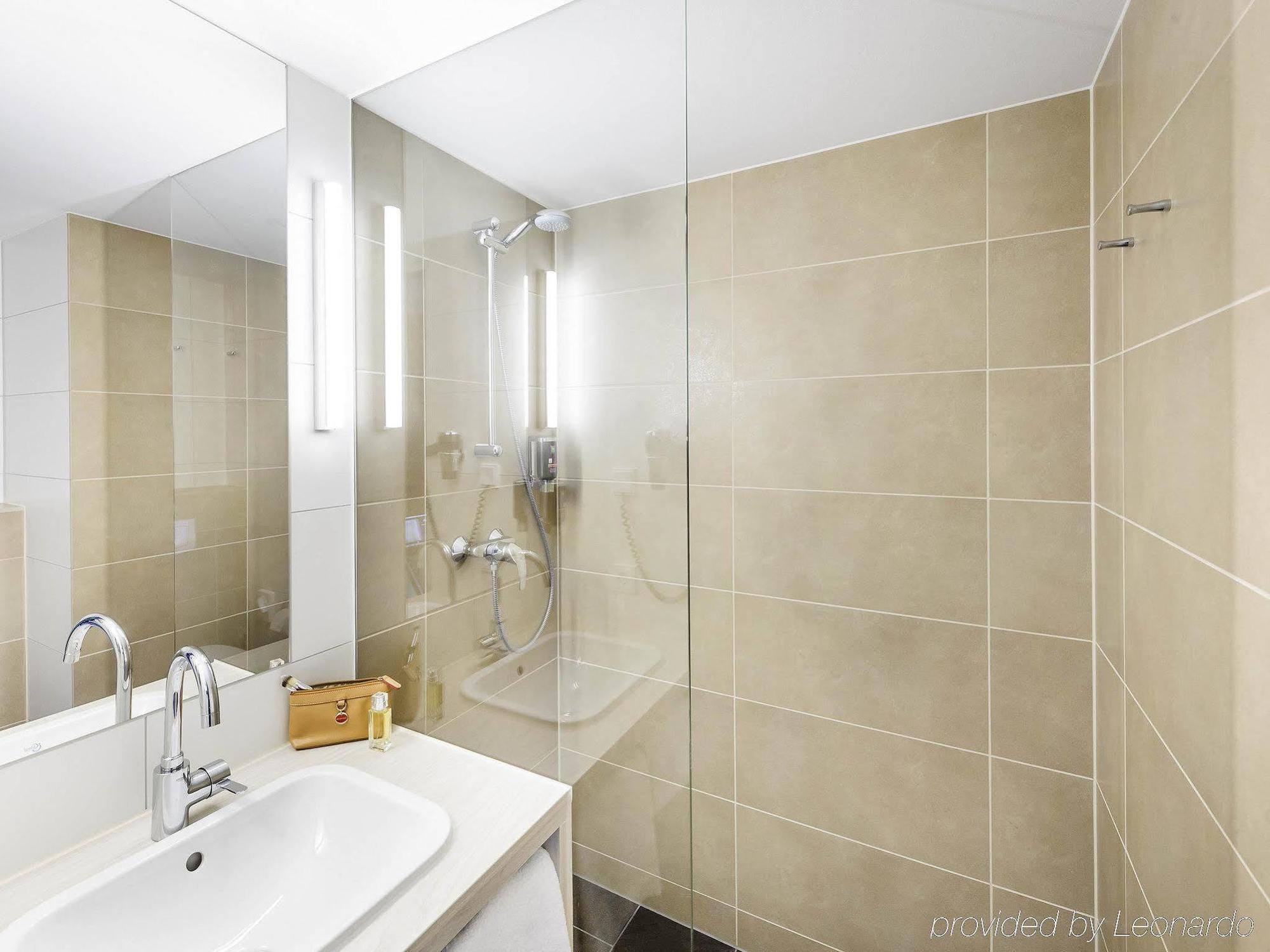 Hotel Ibis Styles Costanza Esterno foto